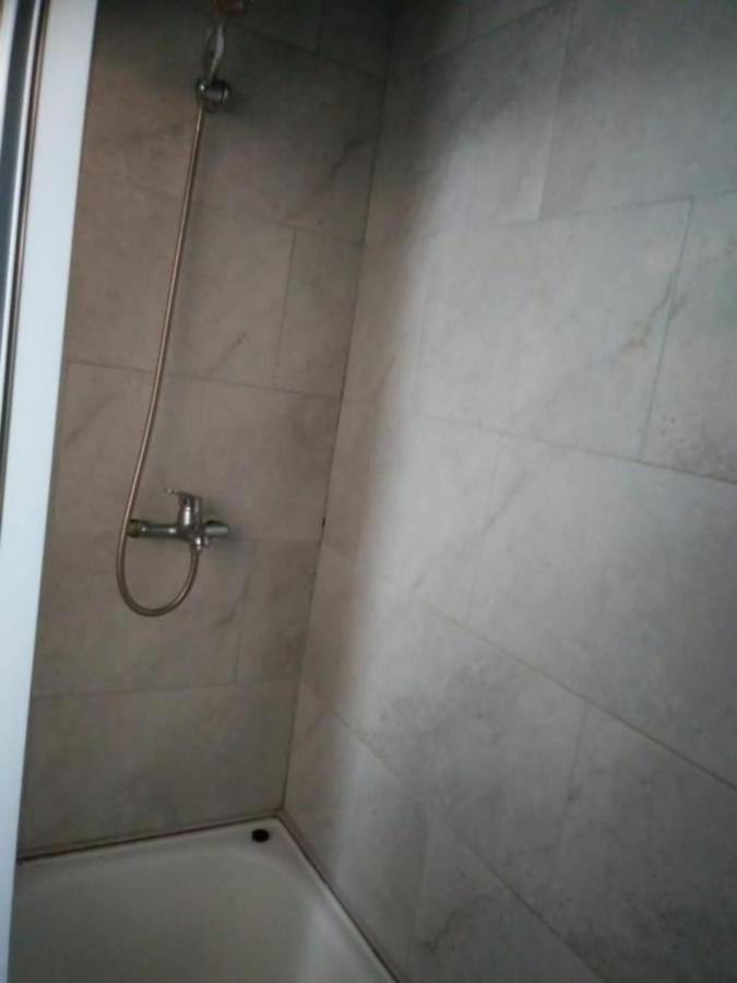 Alem Casa De Familia Hotell Ushuaia Eksteriør bilde