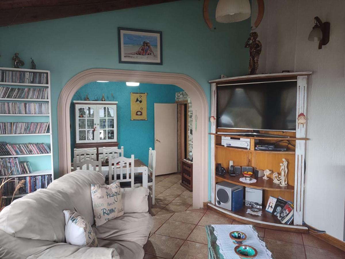 Alem Casa De Familia Hotell Ushuaia Eksteriør bilde