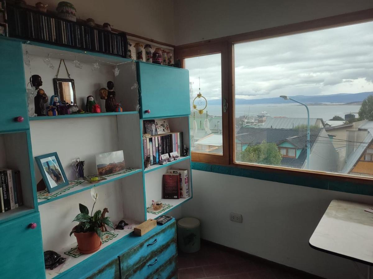 Alem Casa De Familia Hotell Ushuaia Eksteriør bilde